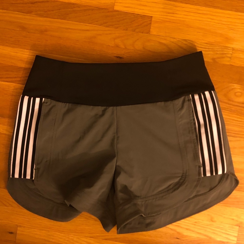 ATHLETA Gray shorts